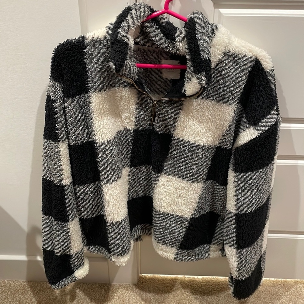 Fluffy Cropped Jacket